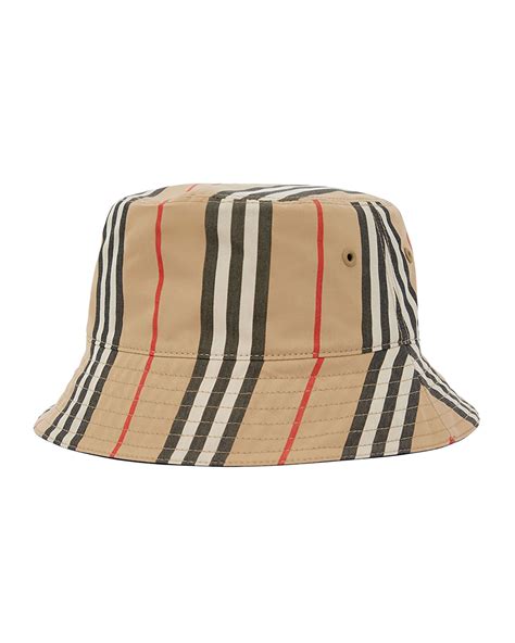 burberry bucket hat hong kong|Burberry reversible bucket hat.